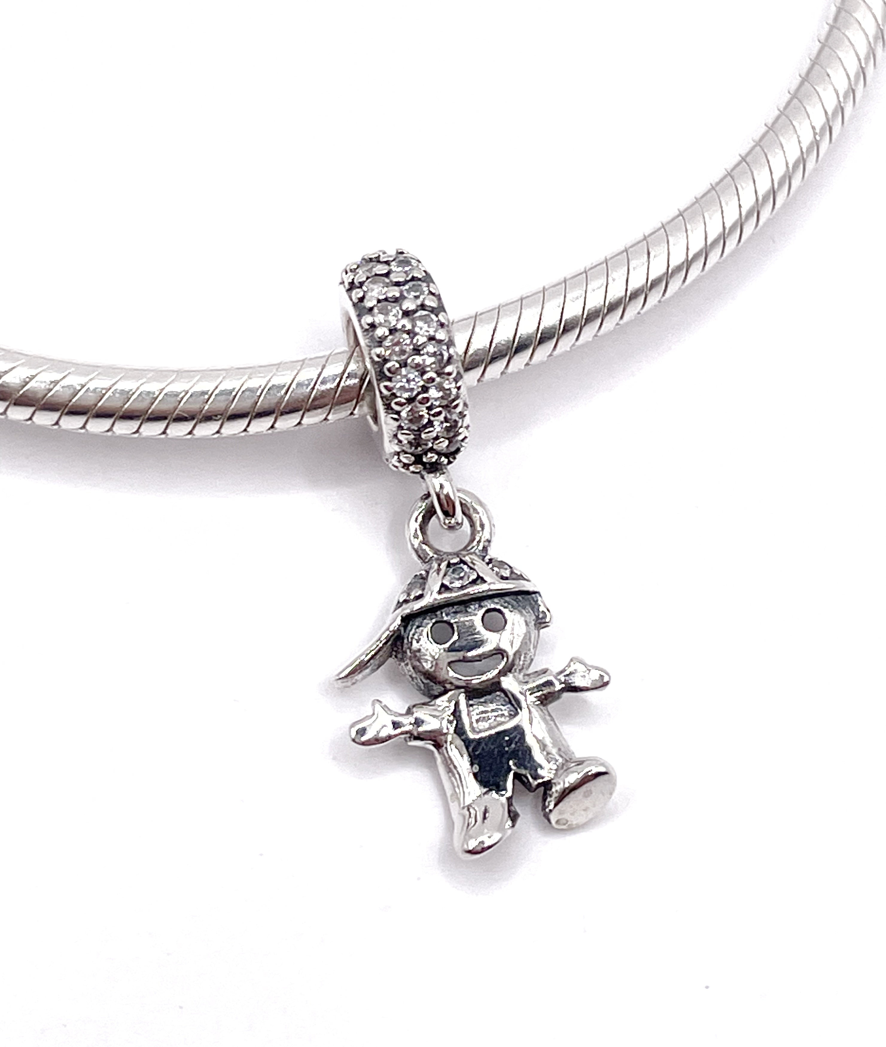 Charm Niño colgante de circonias