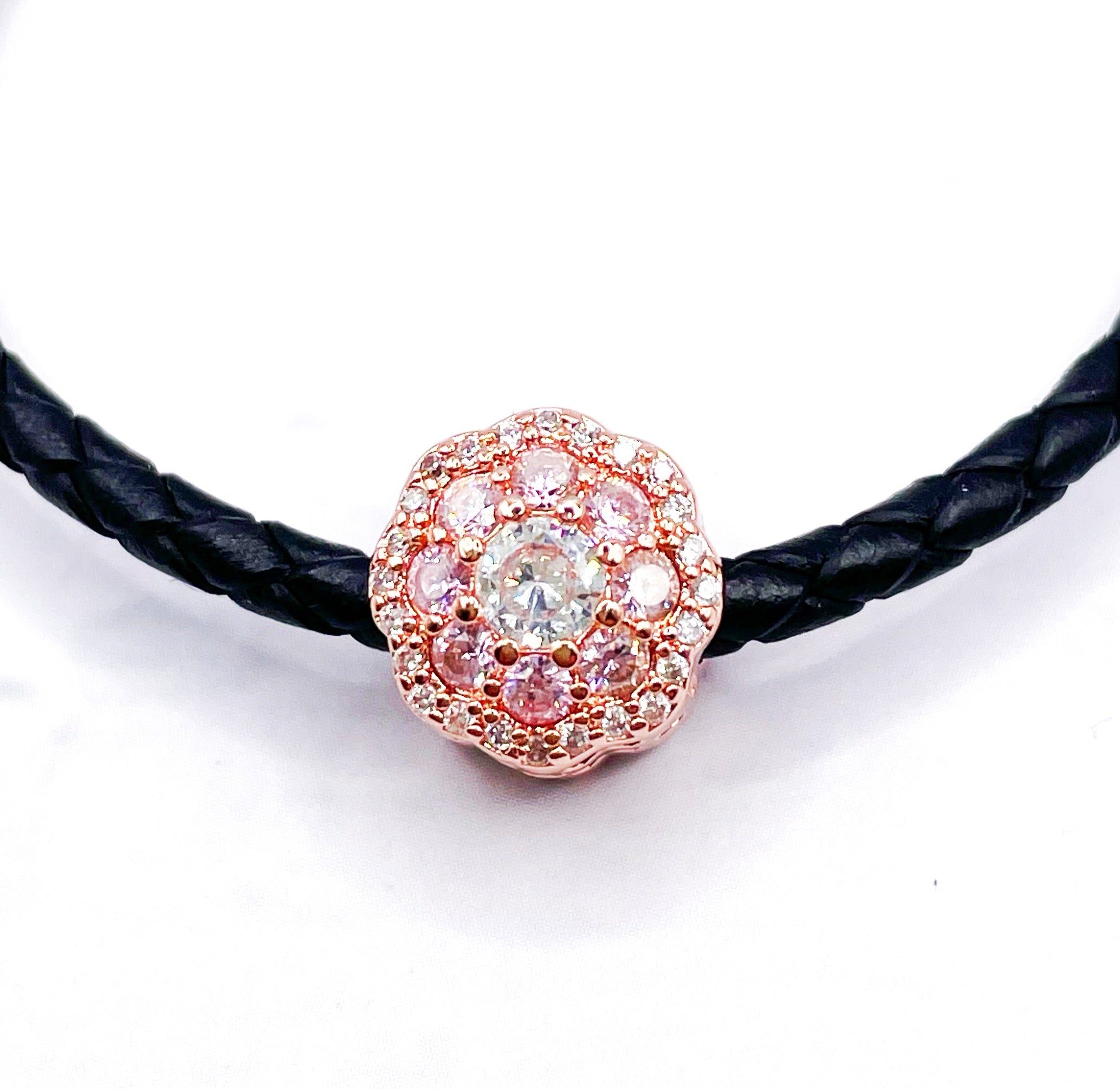 Charm Flor de circonias rosas y blancas rose gold