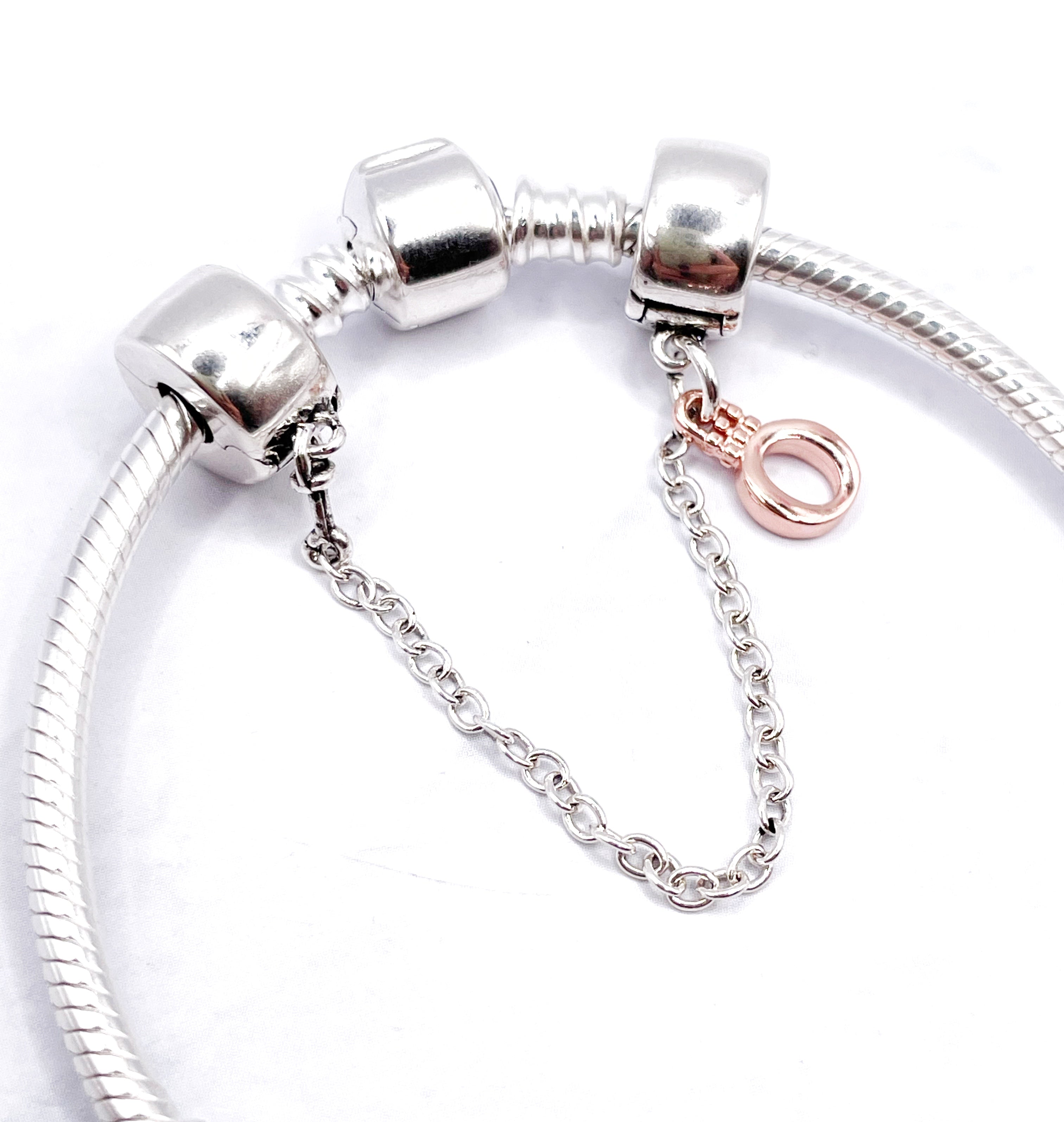 Cadena de seguridad de logo Ö en rose gold