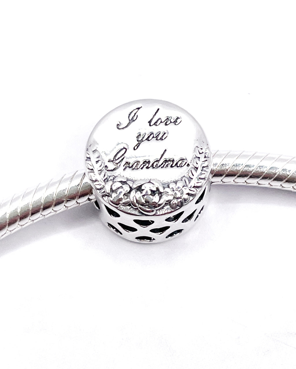 Charm dibujo de abuela y corazón “Te quiero abuela”