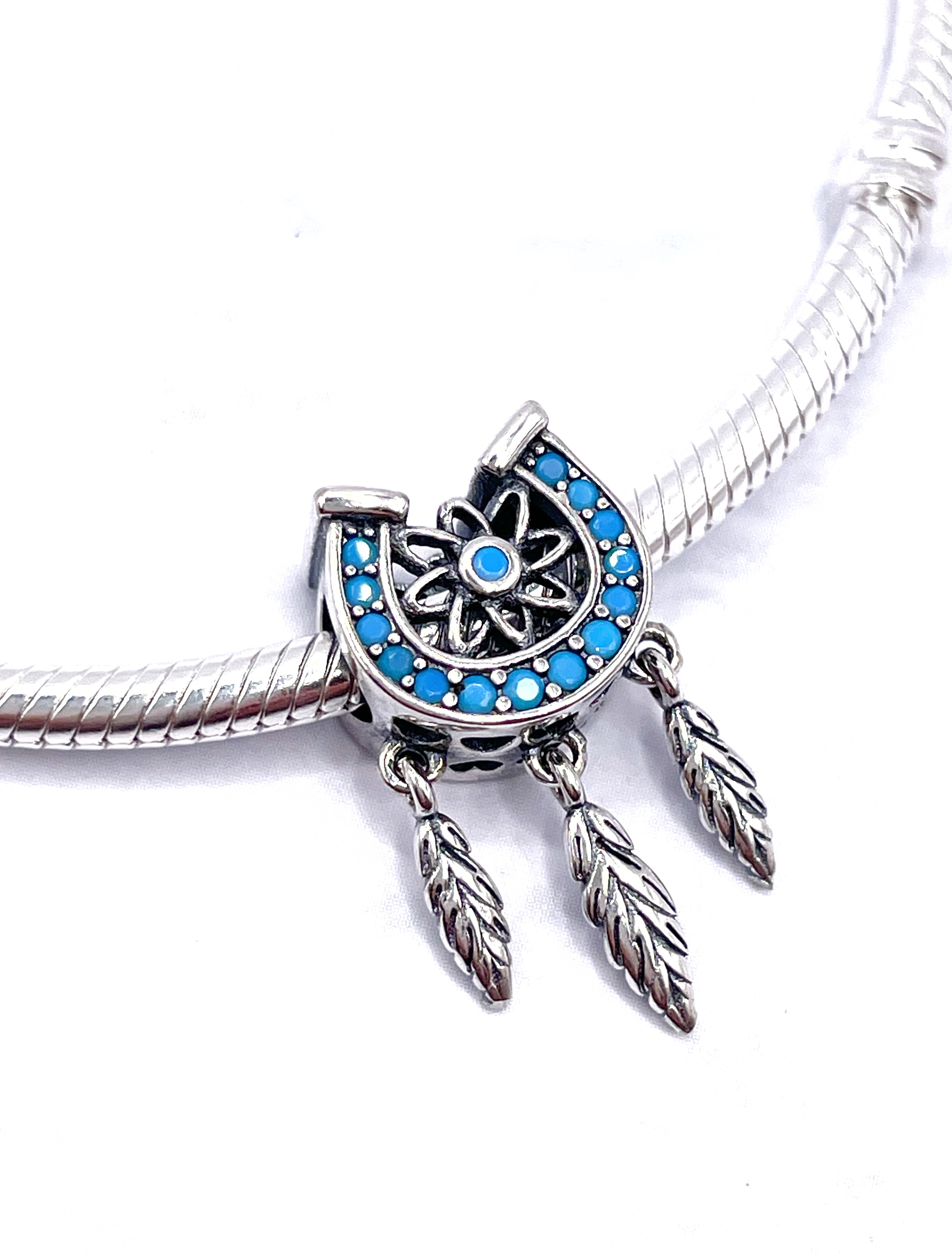Charm Atrapasueños de herradura azul