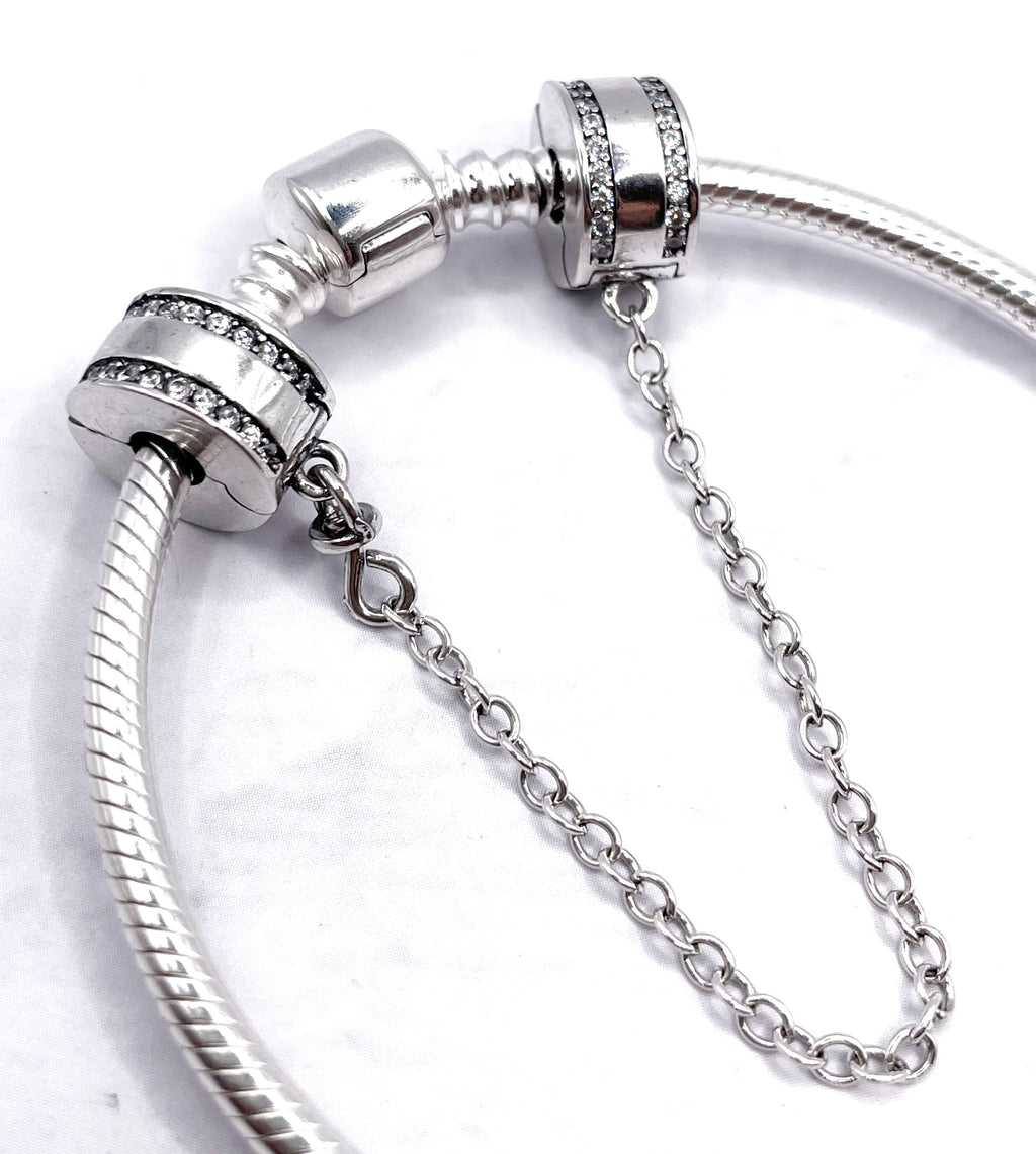 Cadena de seguridad con circonias blancas