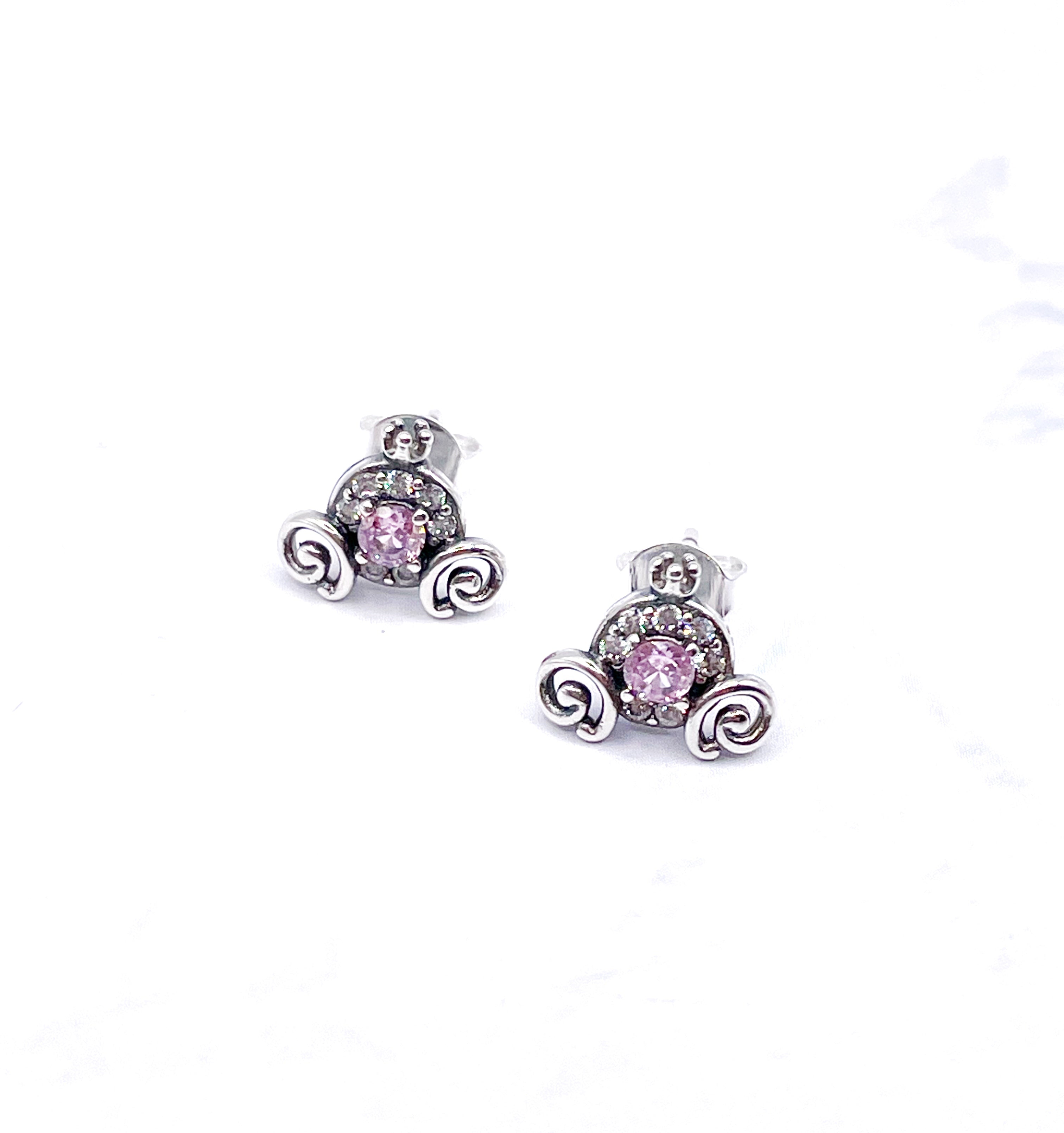 Caravanas carroza rosada de Cenicienta