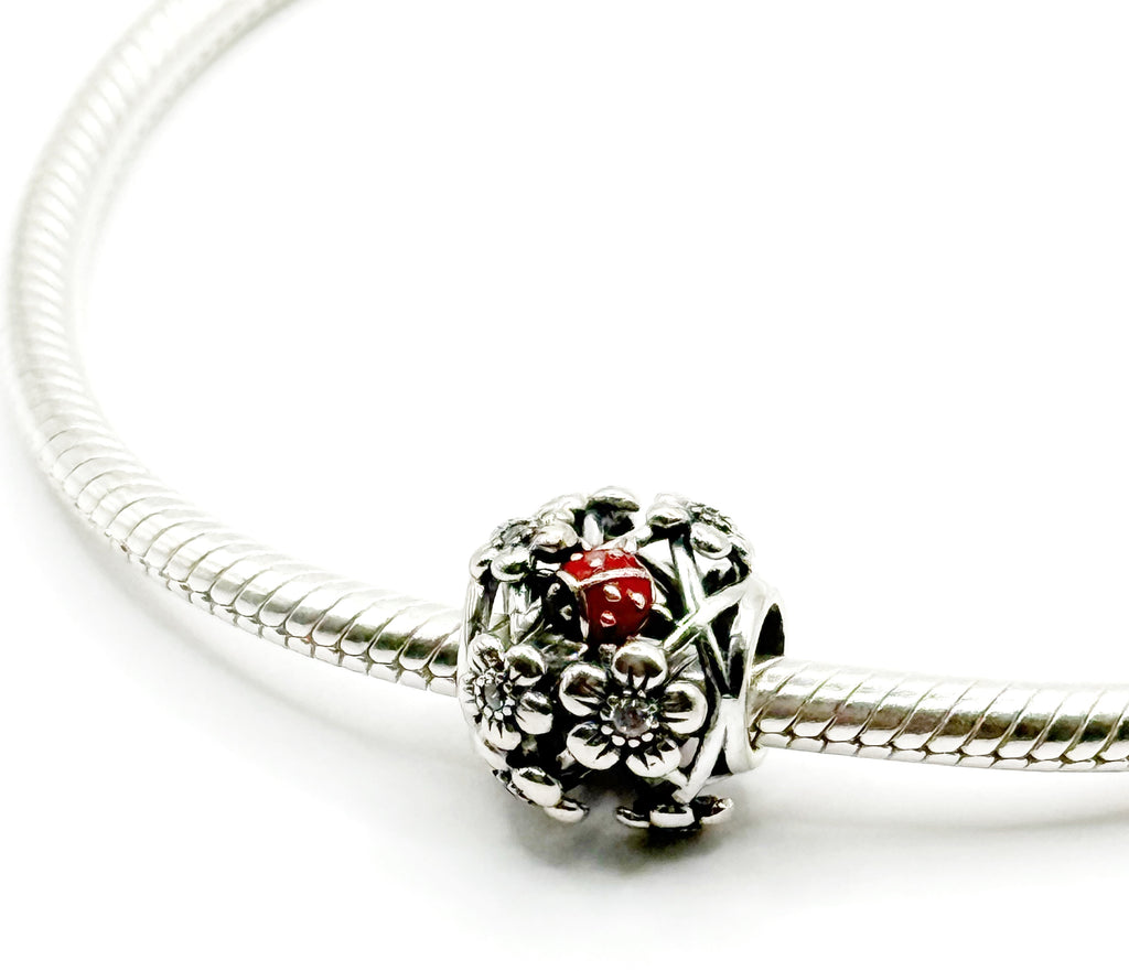 Charm Bolita San Antonio y flores