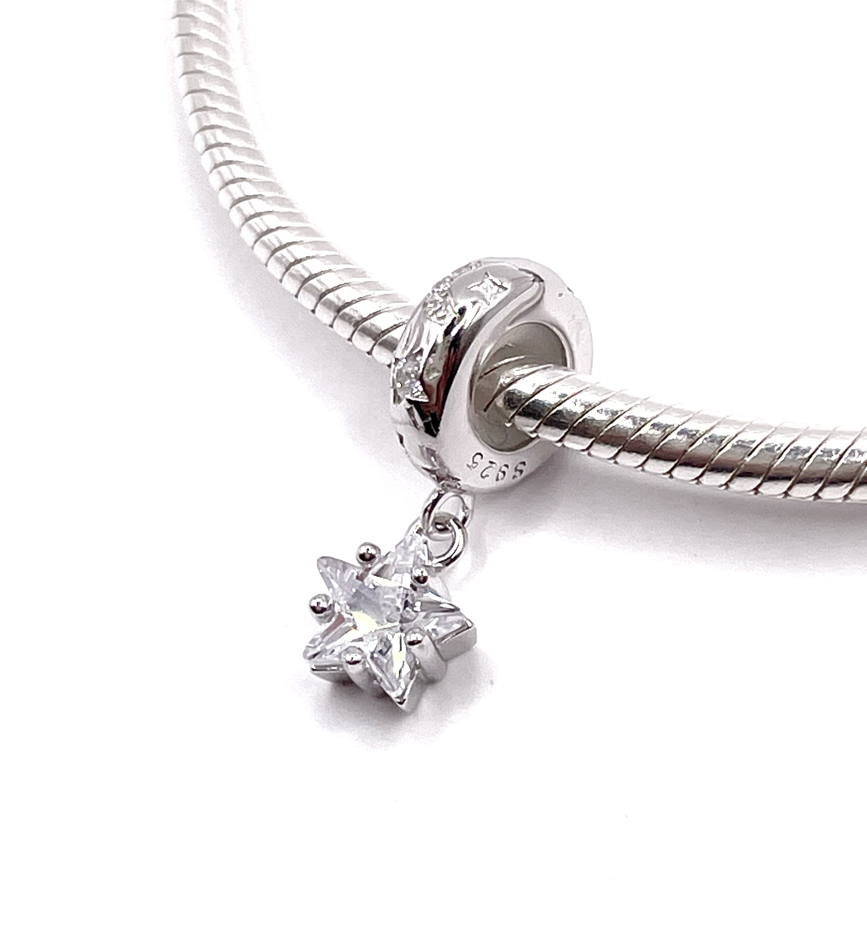 Charm Estrella colgante de circonia blanca