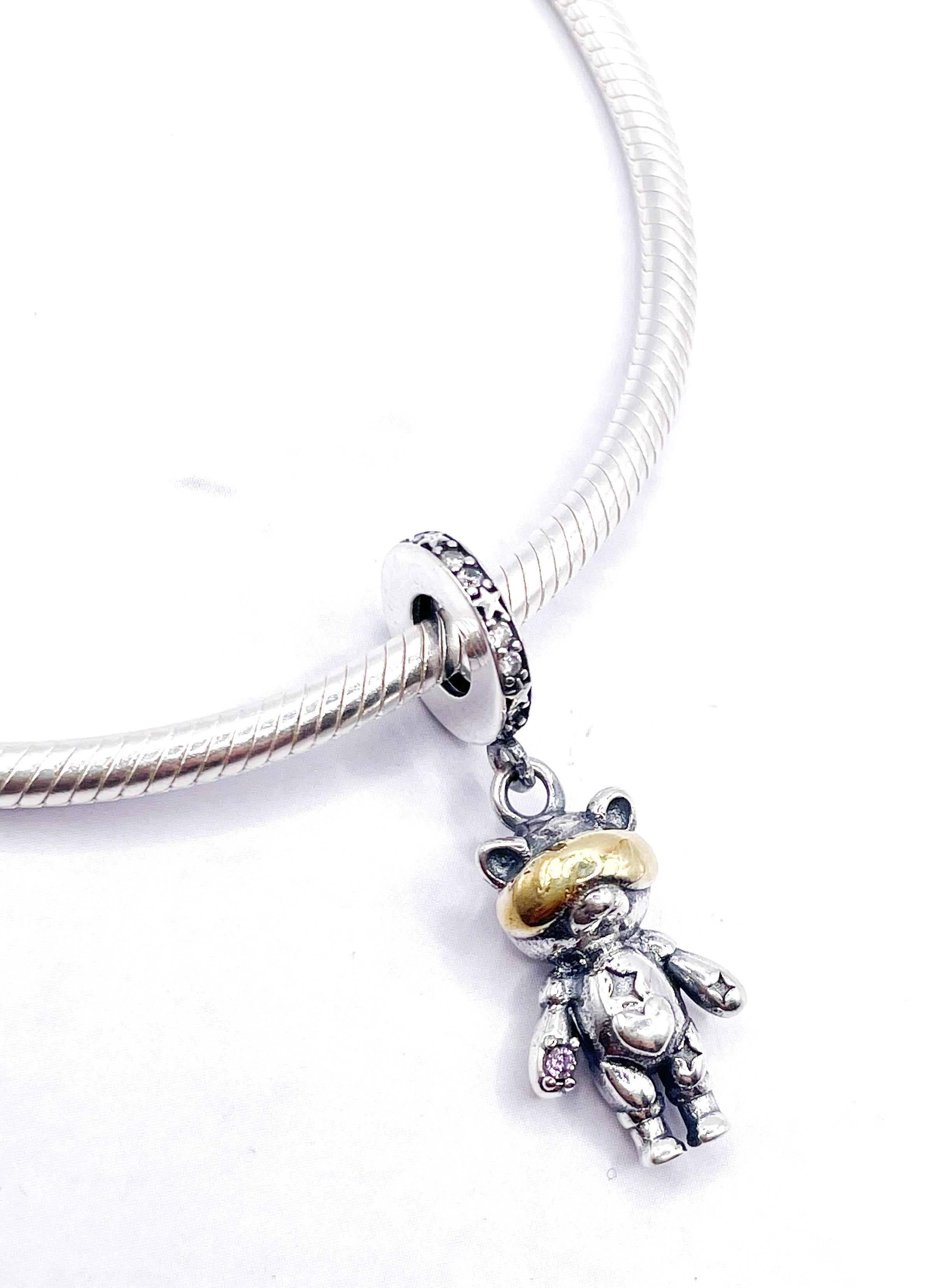 Charm Osito de ojos vendados