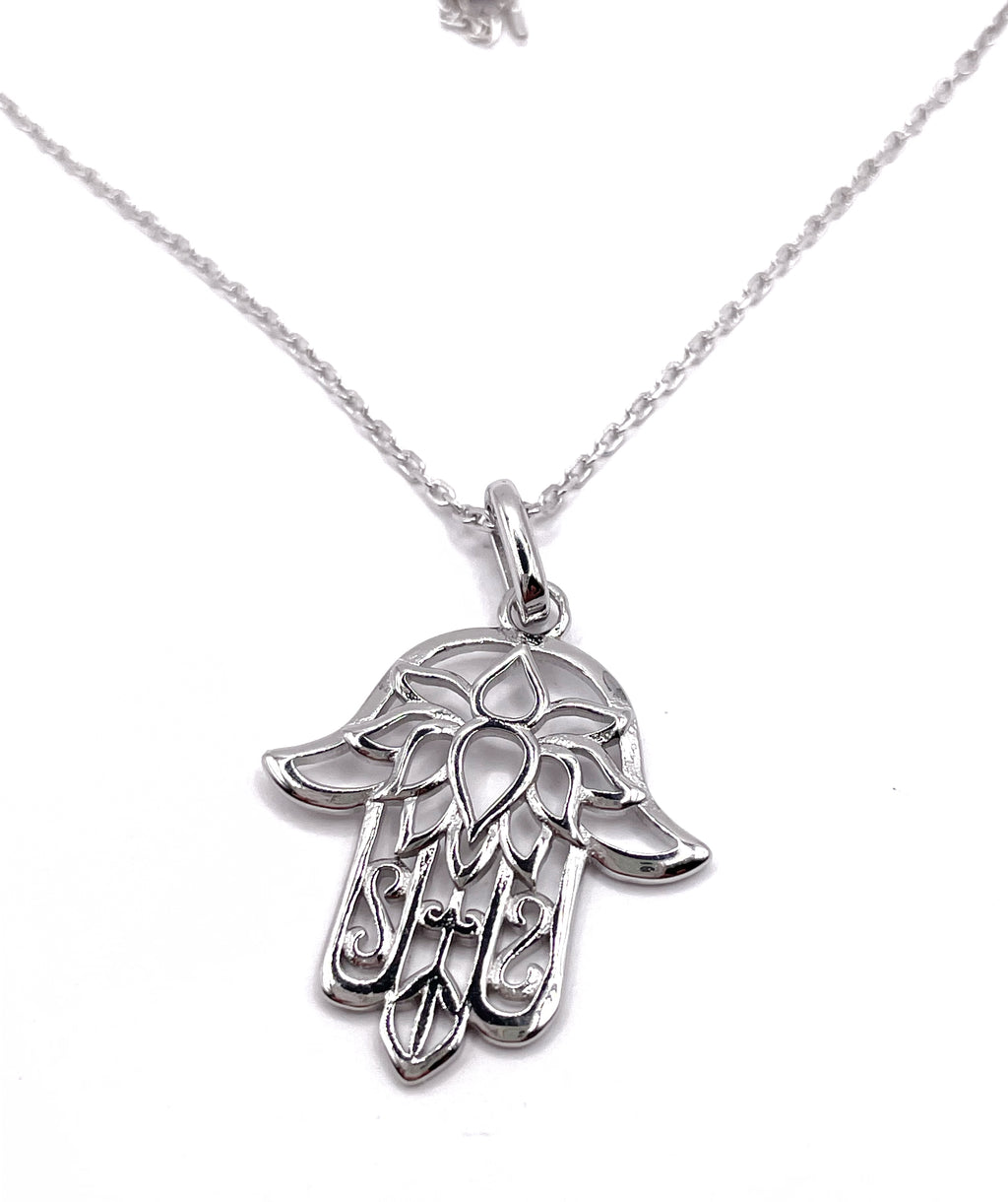 Cadena con dije de Mano de Fátima y Flor de loto