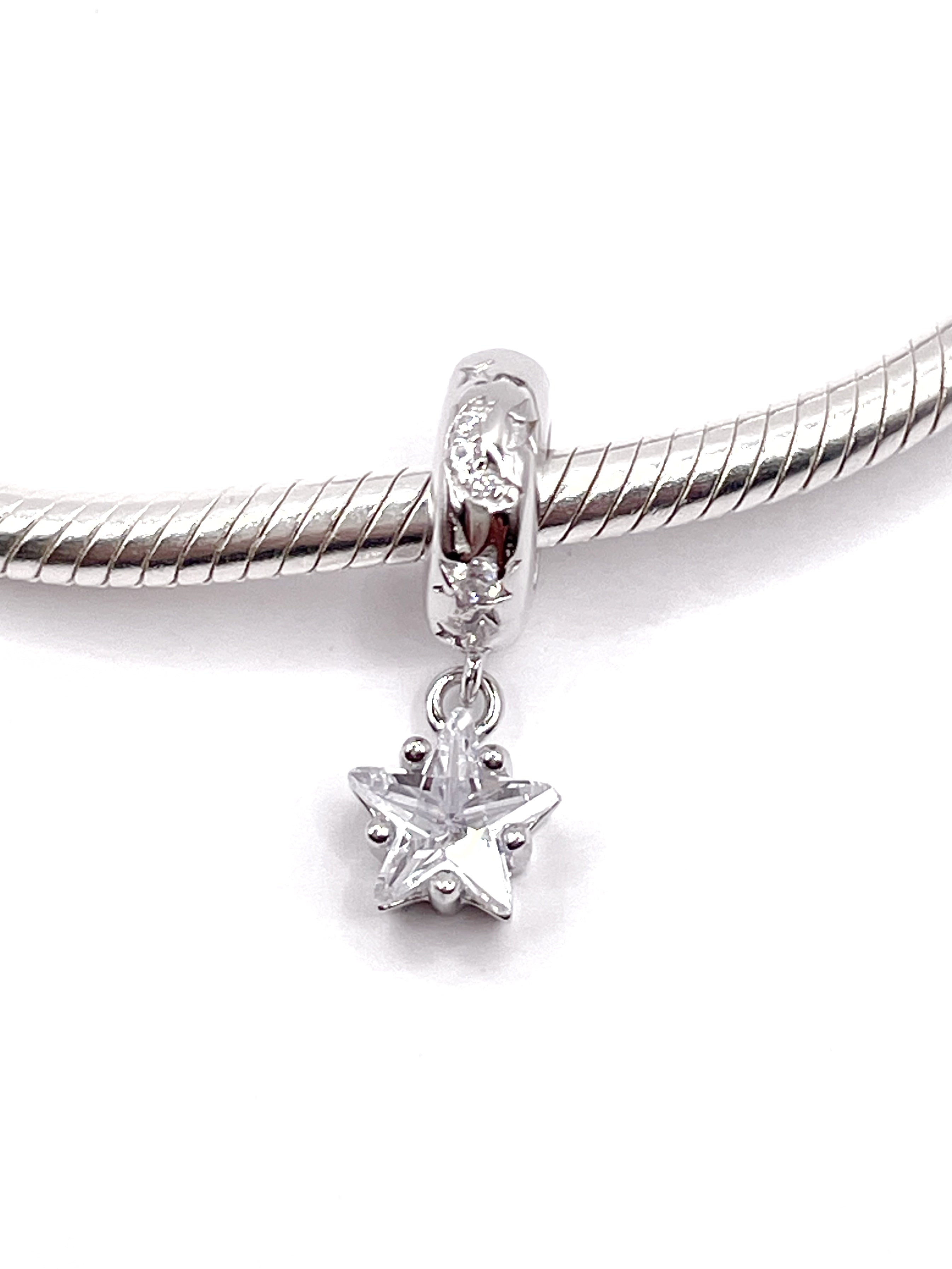 Charm Estrella colgante de circonia blanca