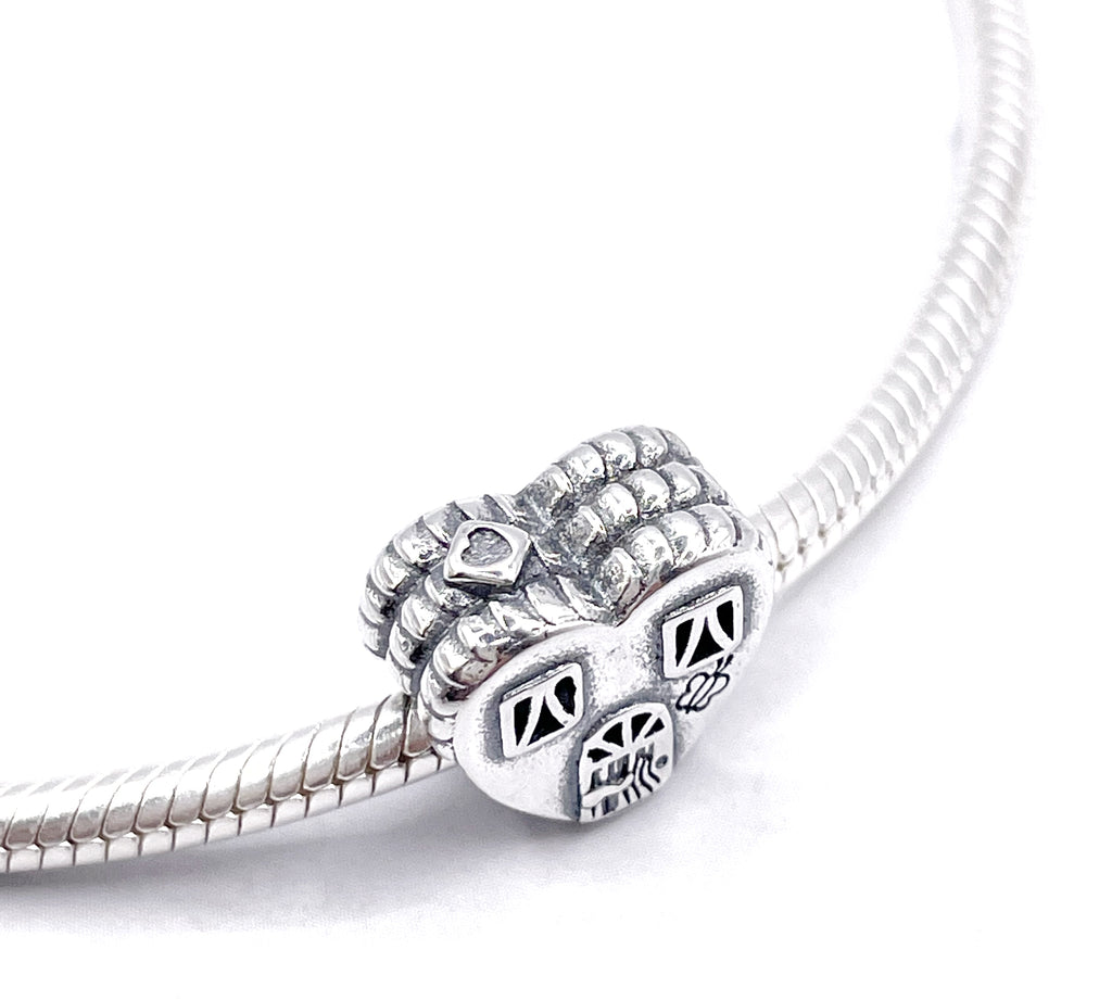 Charm Corazón casita “Este es nuestro lugar feliz”