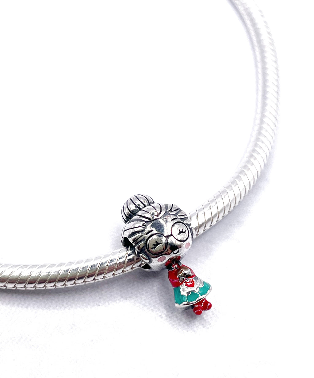 Charm Abuela esmaltada