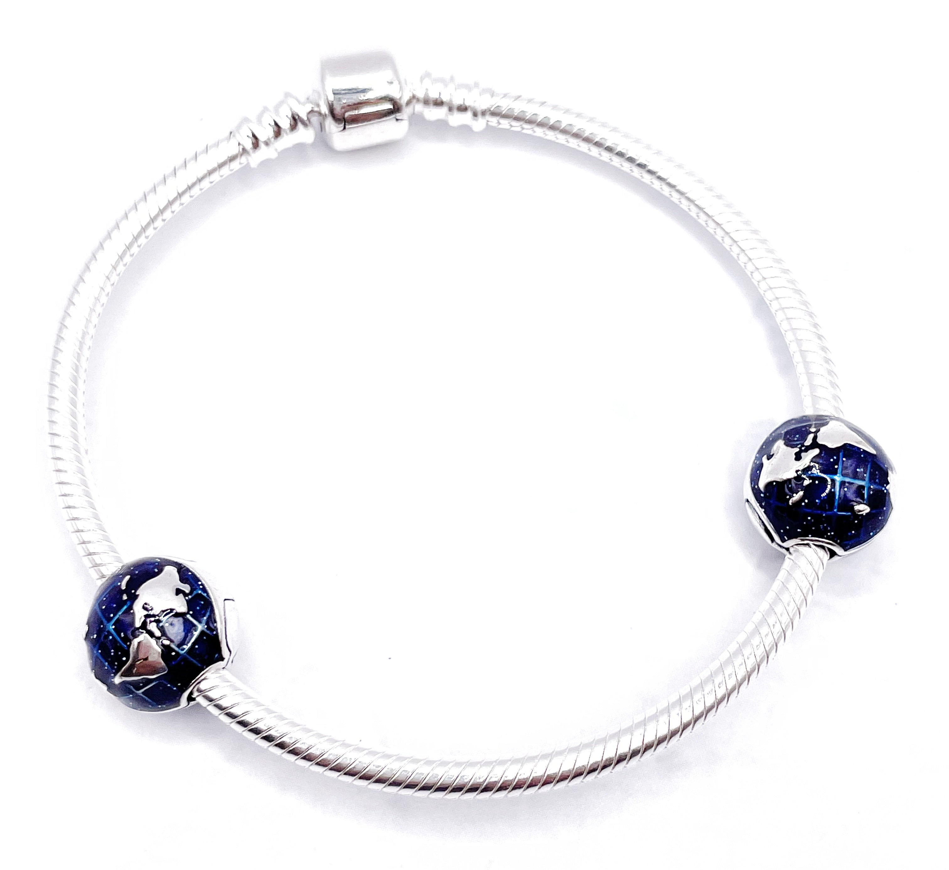 Charms Par de Fijadores clip Mapamundi