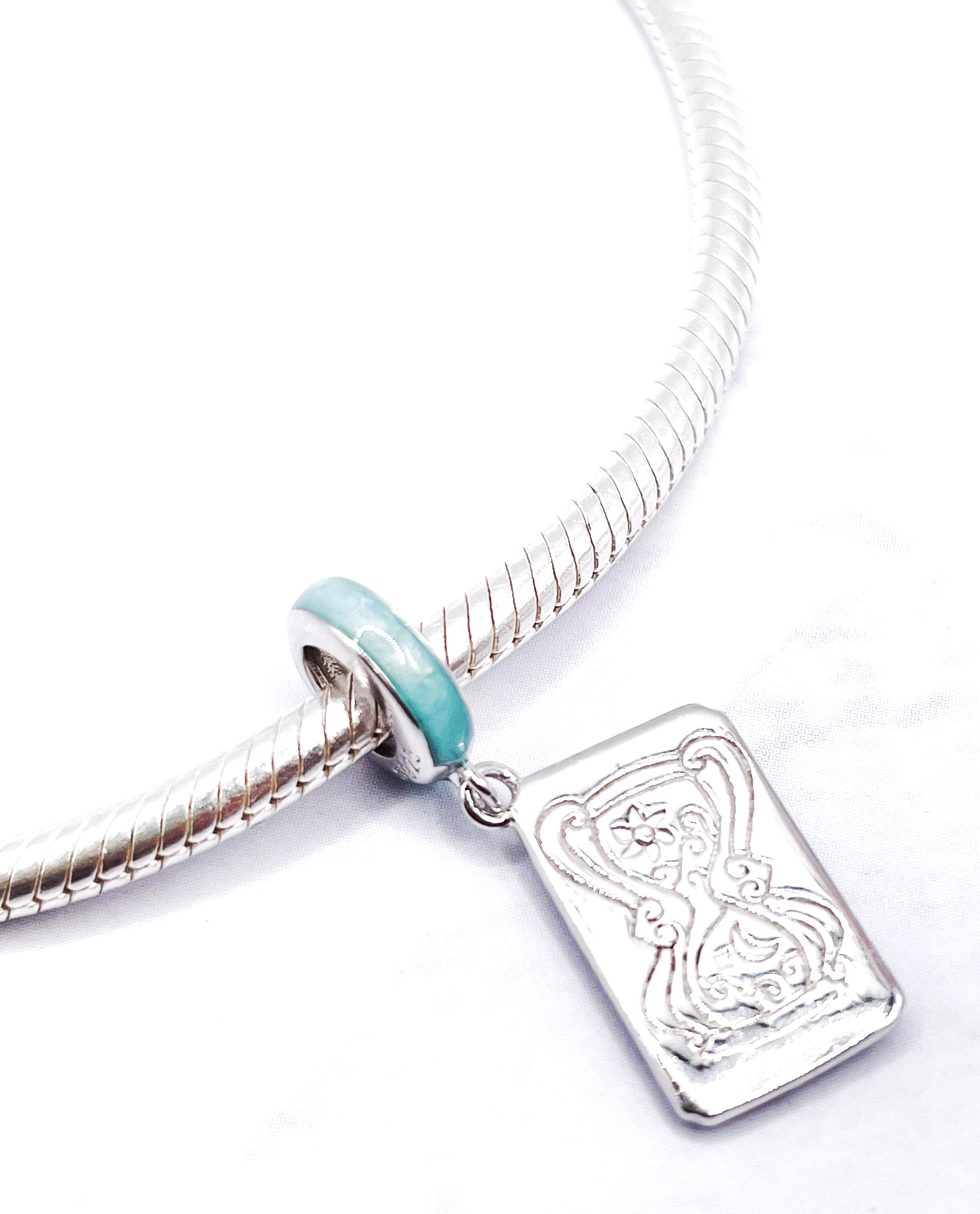 Charm Carta de Tarot La Estrella