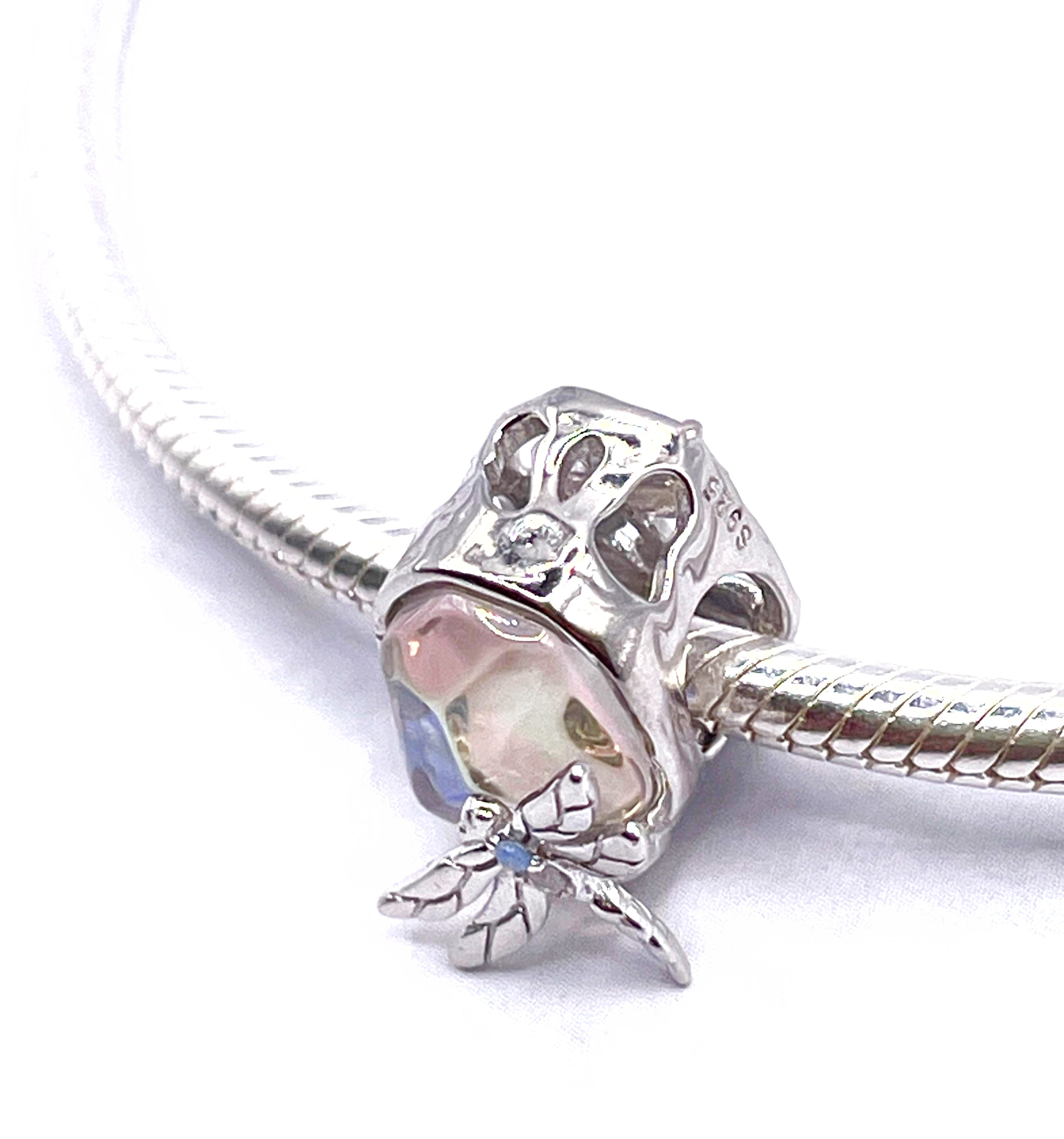 Charm Libélulas en piedra tornasolada