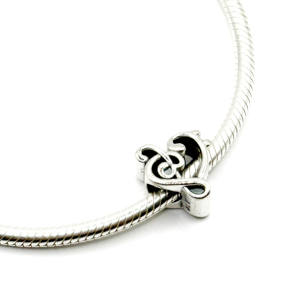 Charm Corazón notas musicales