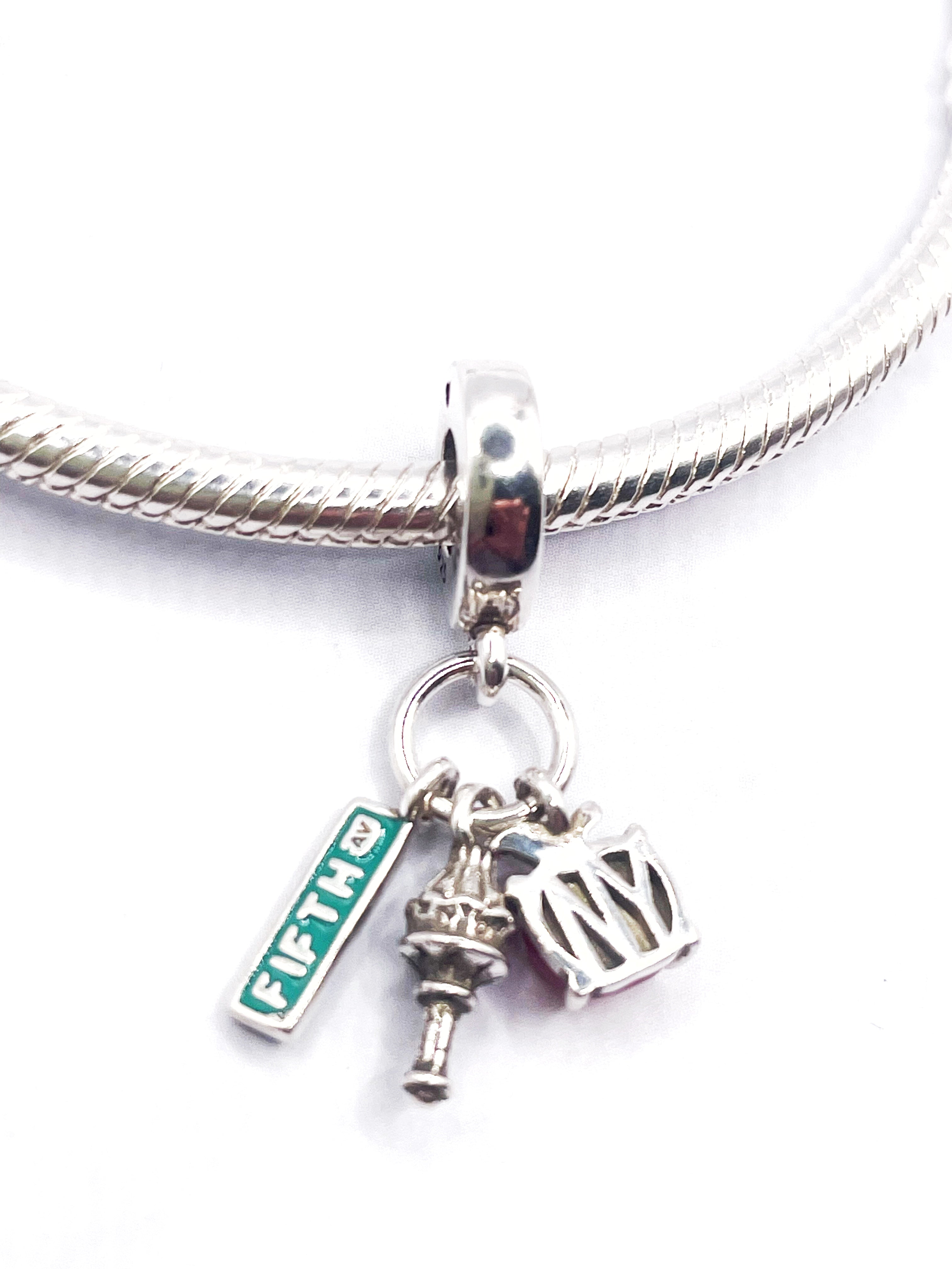 Charm Triple Nueva York