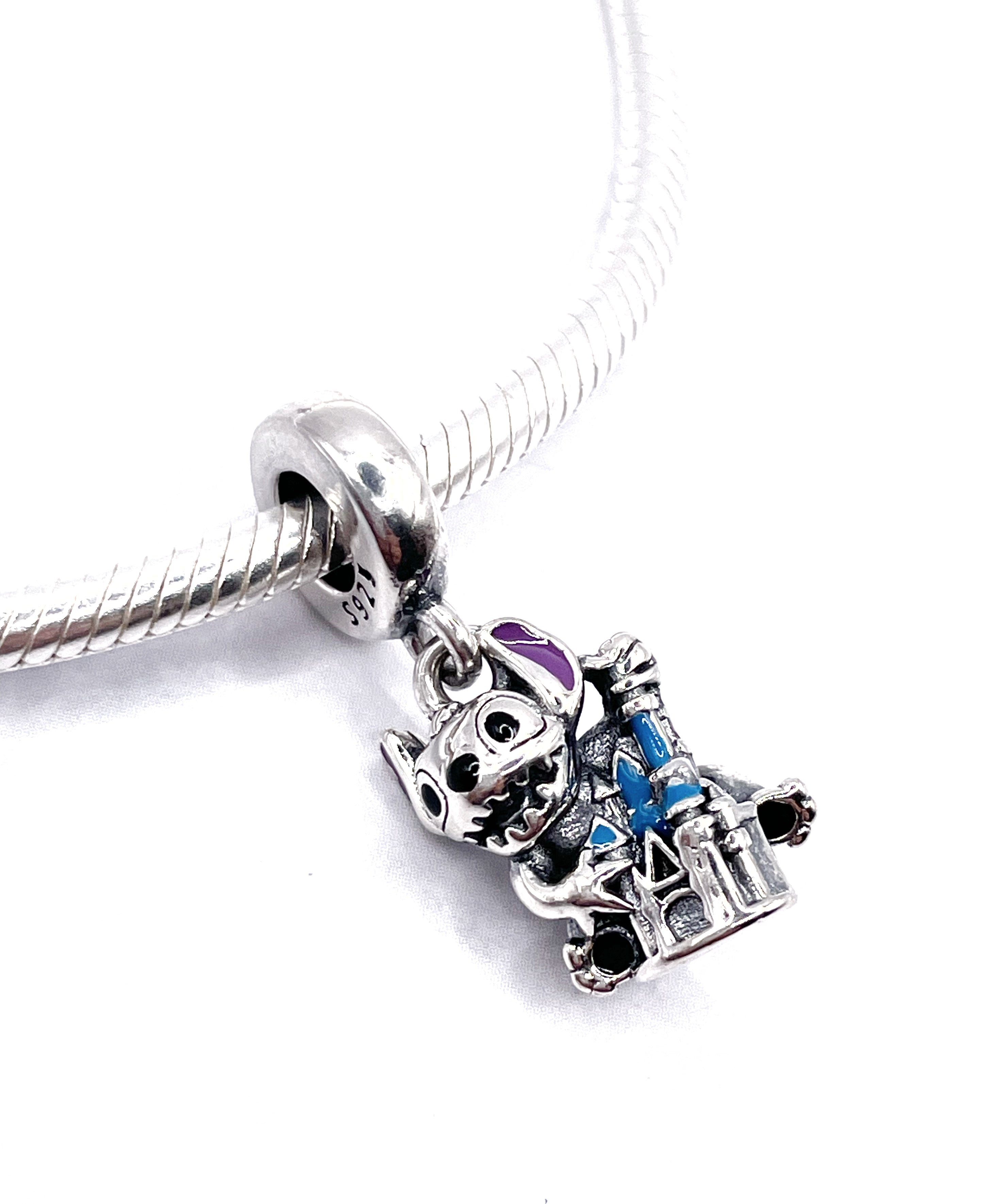 Charm Castillo Stitch