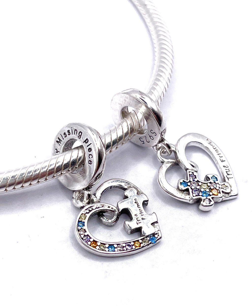 Charm Corazón puzzle divisible “Verdader@s amig@s”