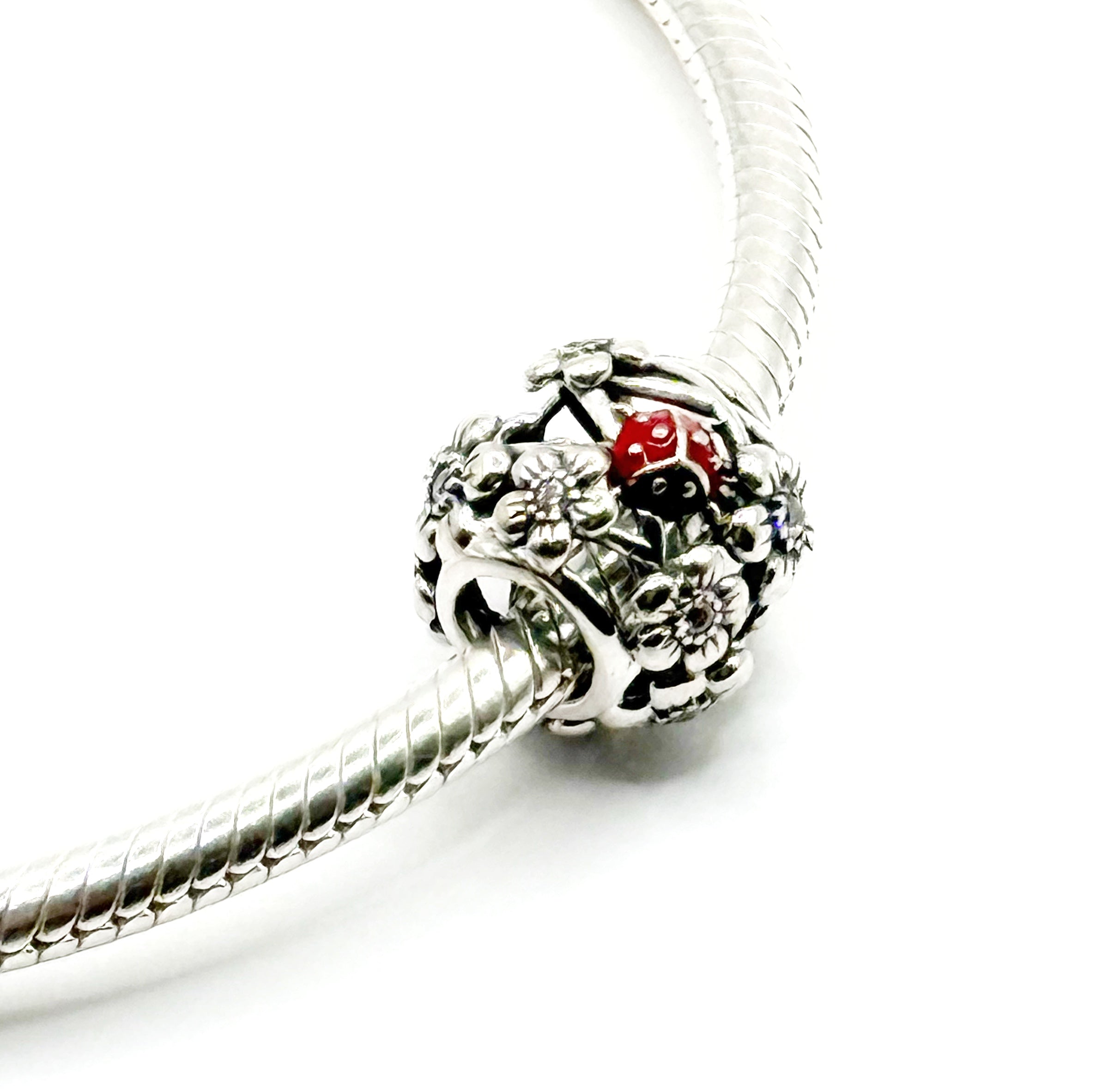 Charm Bolita San Antonio y flores