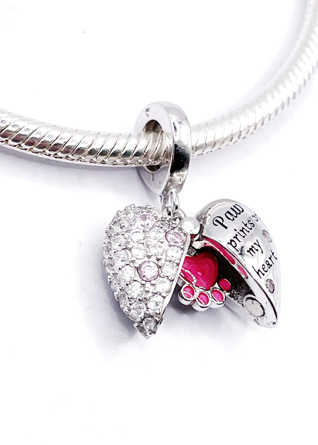 Charm Corazón imantado con huella fucsia dentro