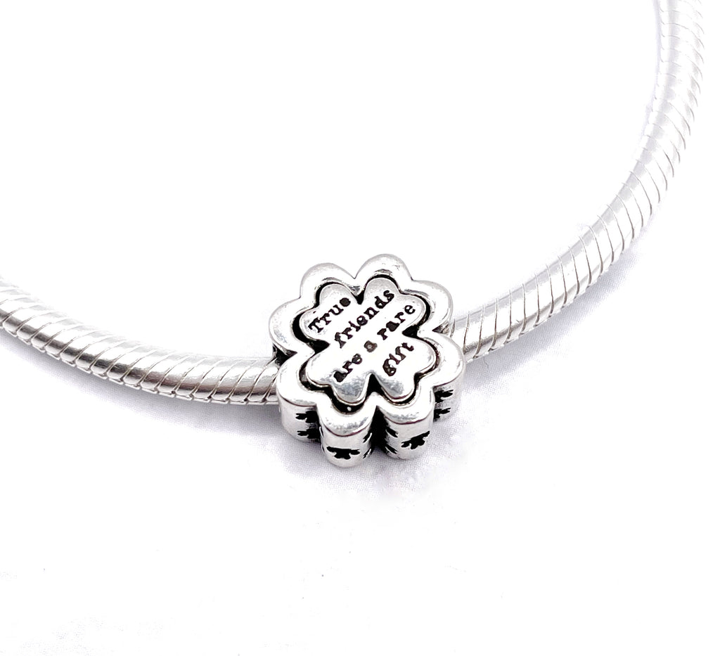 Charm Trébol divisible “Los verdaderos amigos…”