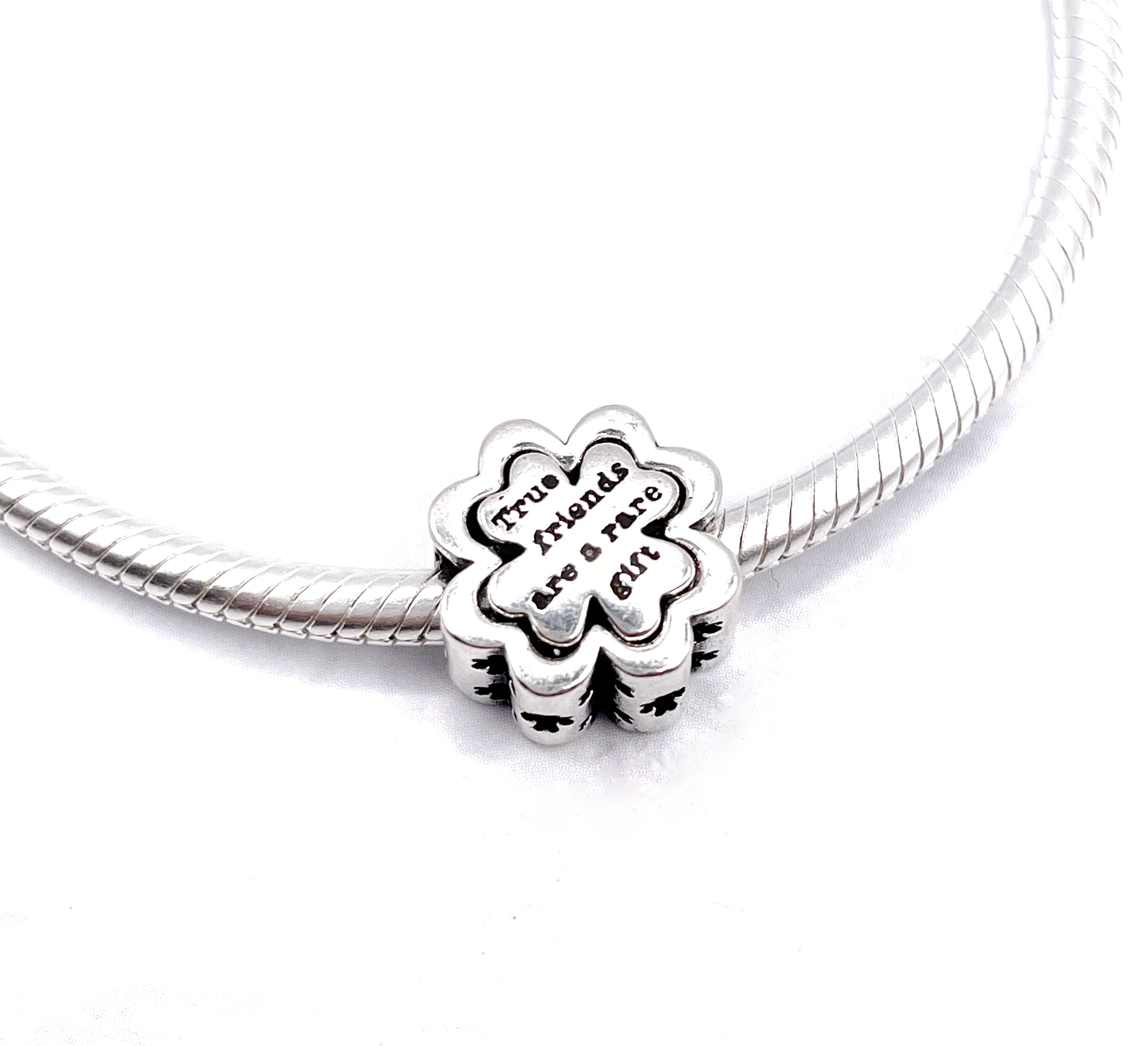 Charm Trébol divisible “Los verdaderos amigos…”