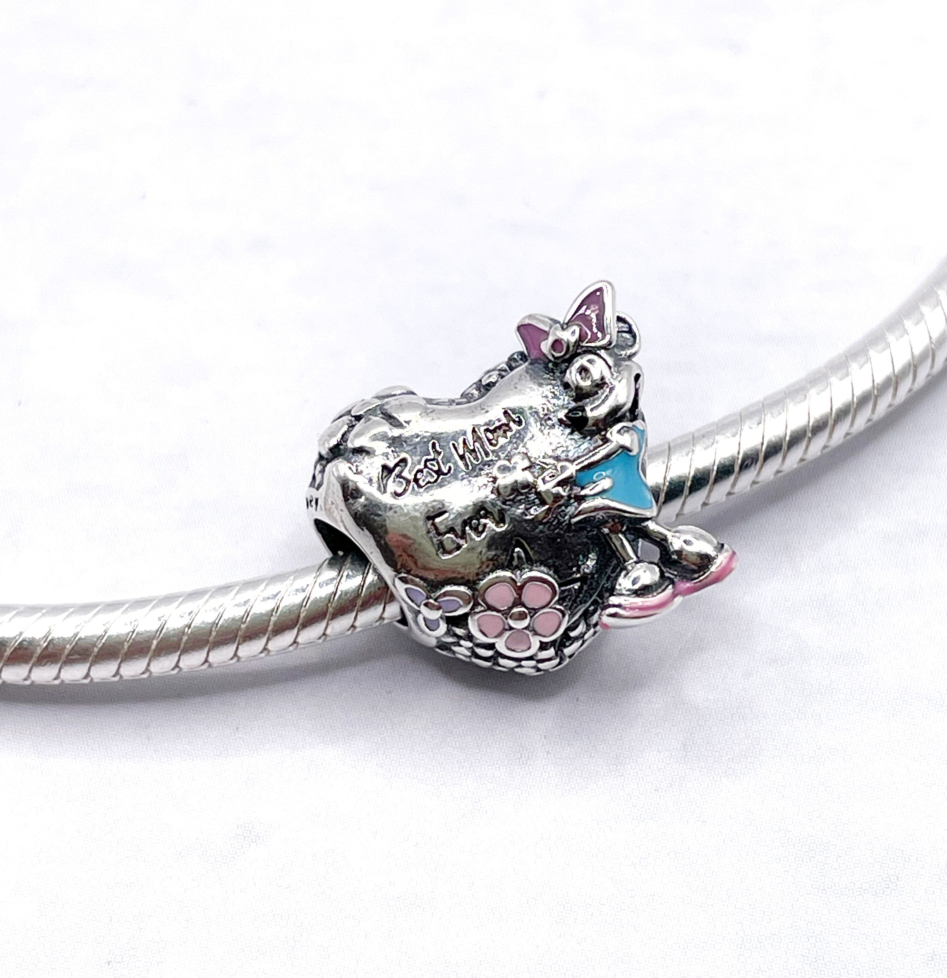 Charm Corazón Minnie y flores “La mejor mamá de todas”