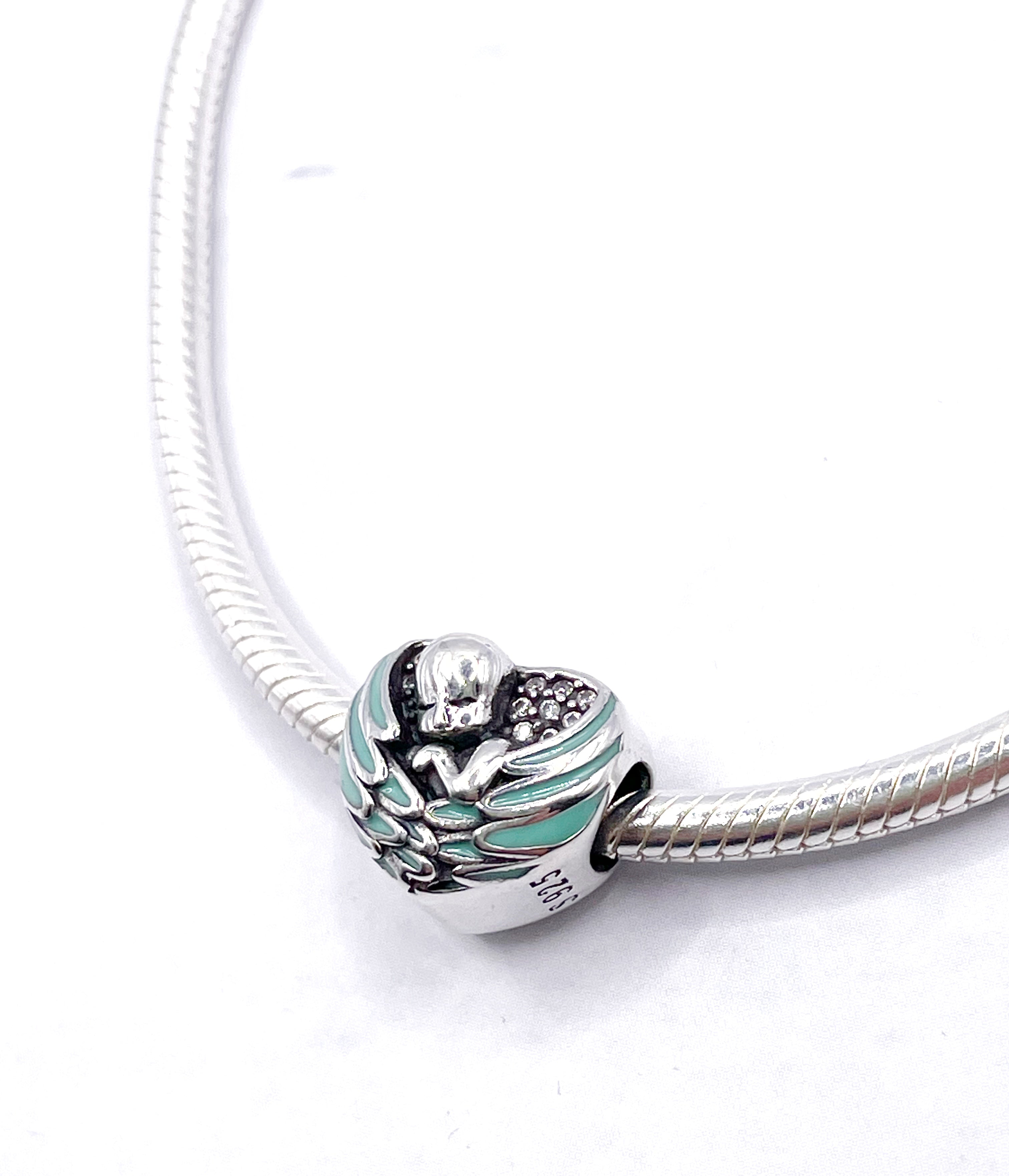 Charm Corazón Bebés y alas verdes