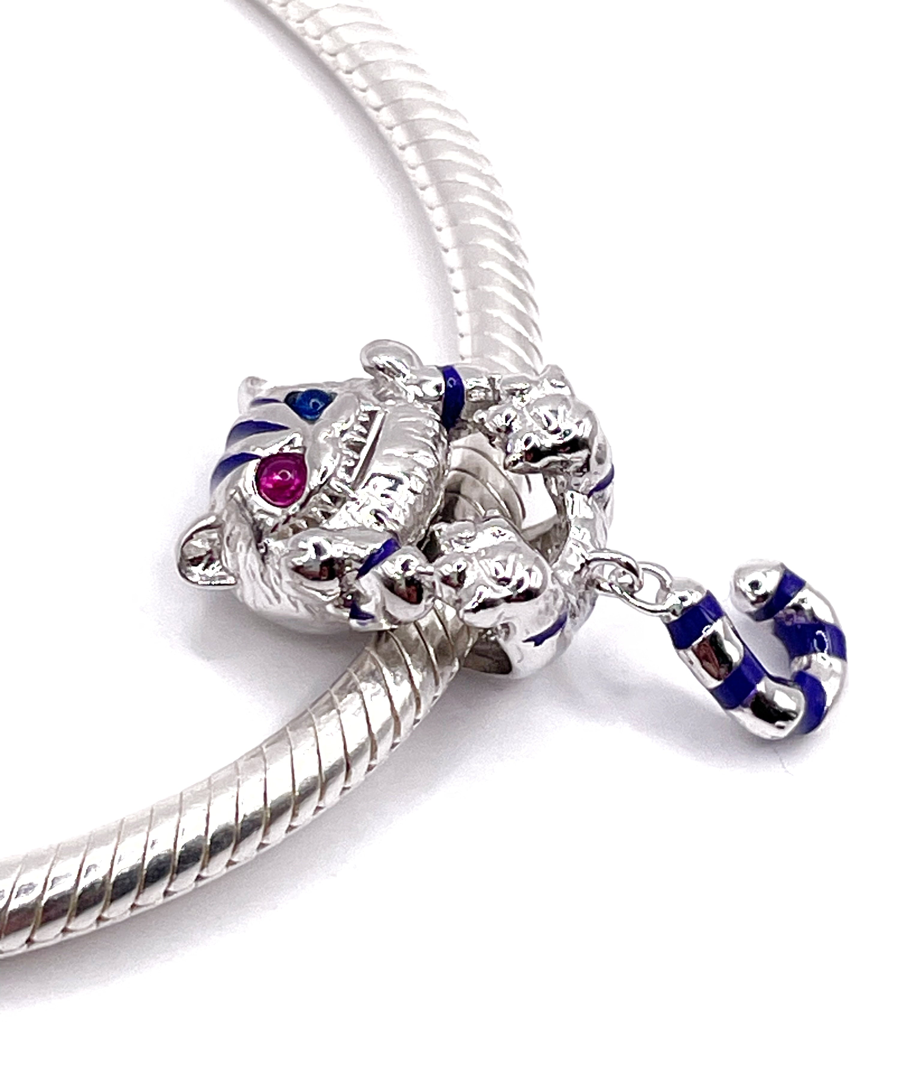 Charm Gato de Cheshire (Alicia) con cola colgante