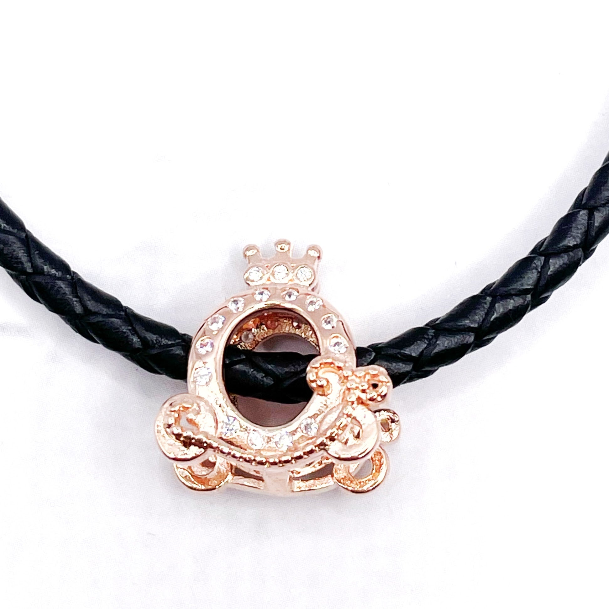 Charm Carroza con circonias rose gold