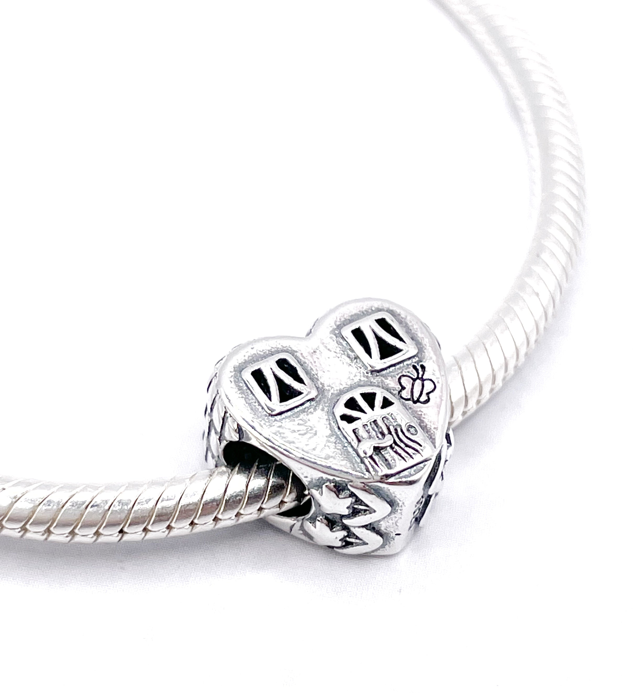 Charm Corazón casita “Este es nuestro lugar feliz”