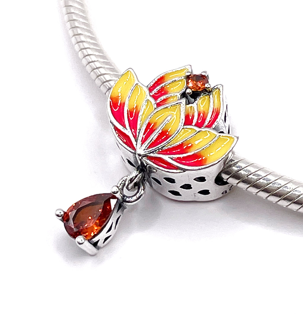 Charm Flor de loto radiante