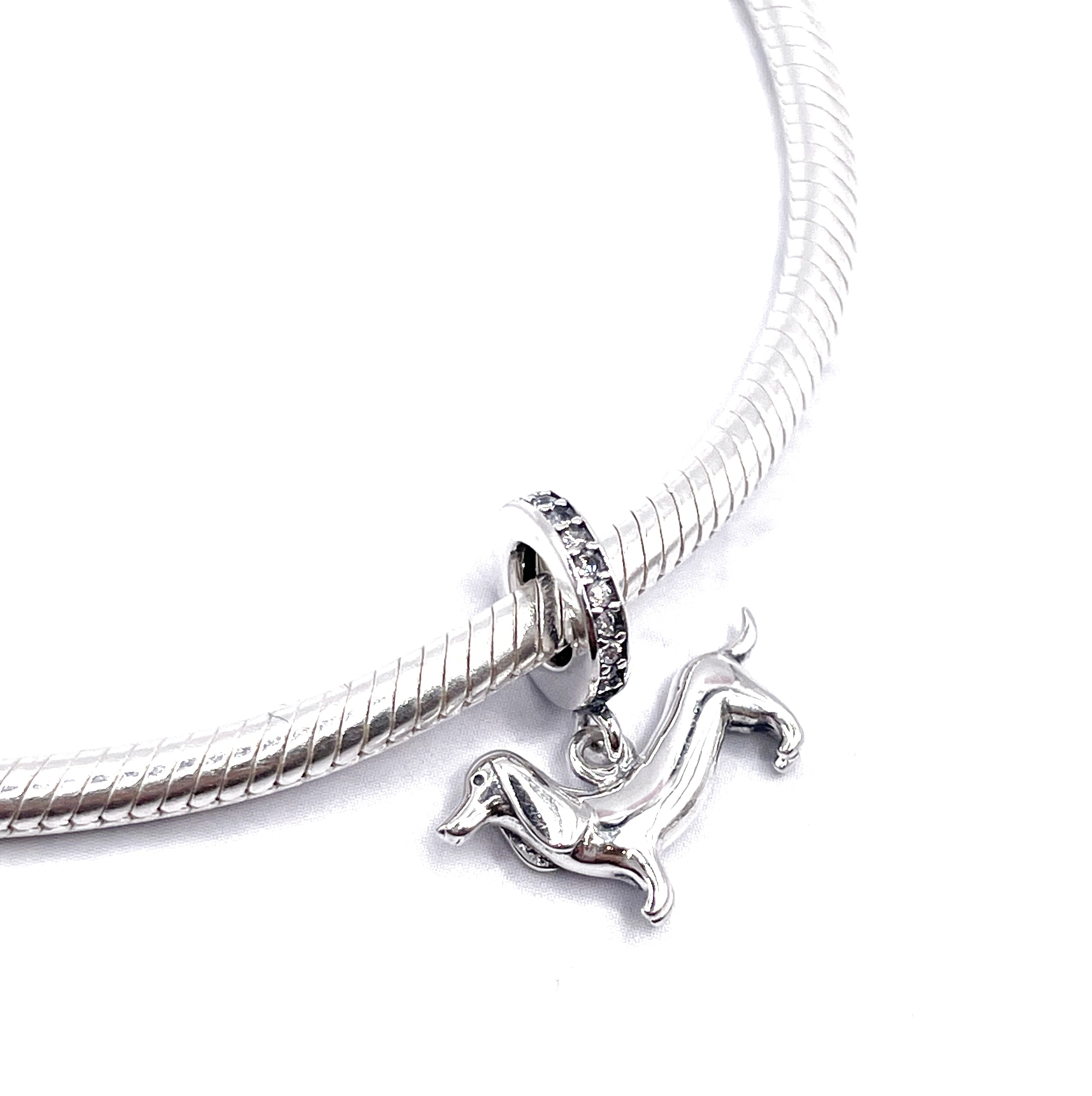 Charm Salchicha colgante