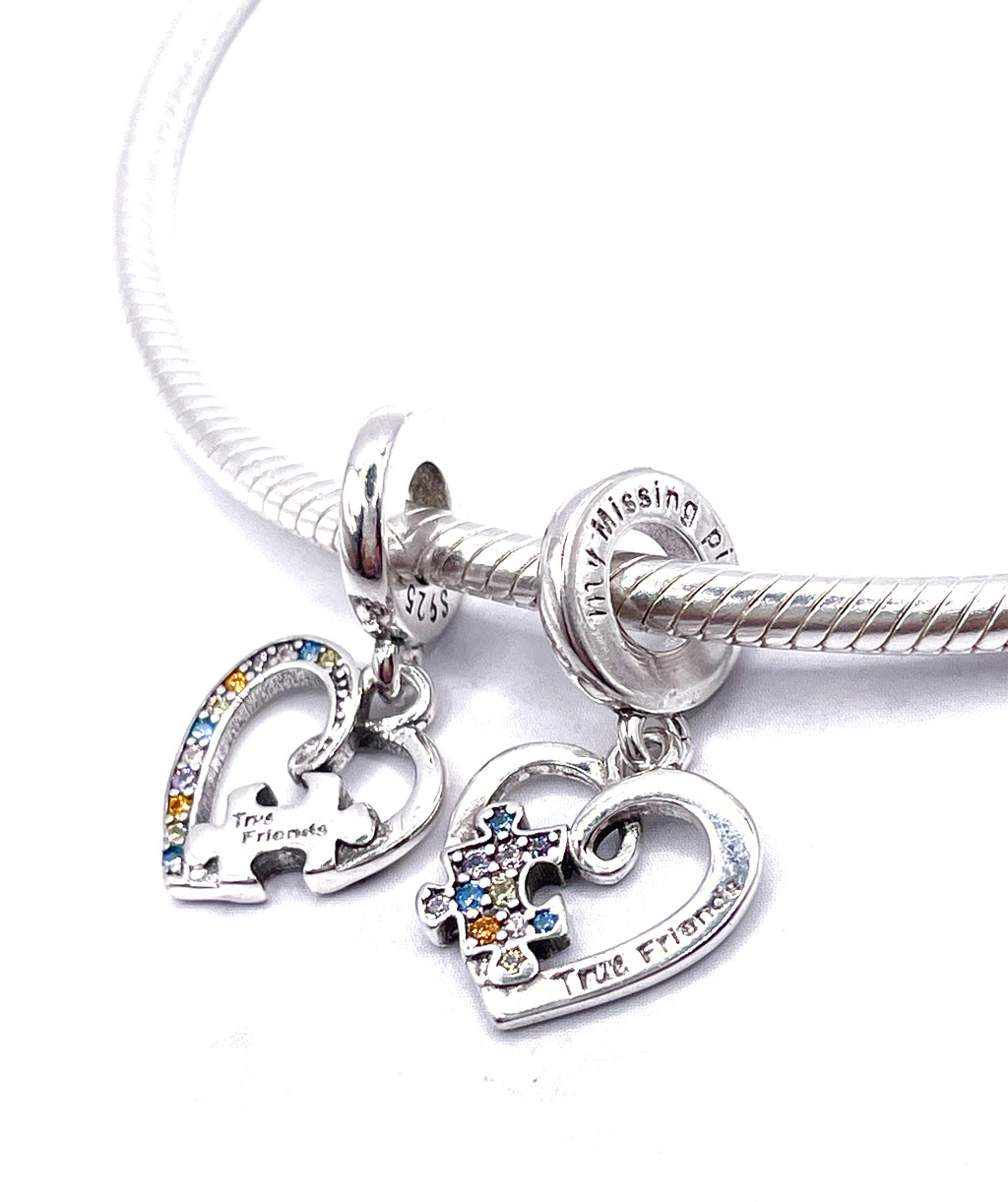 Charm Corazón puzzle divisible “Verdader@s amig@s”